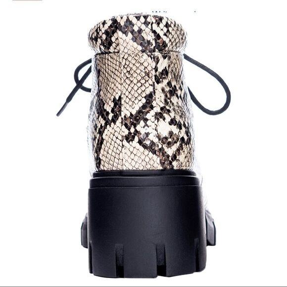 DIRTY Laundry NO DOUBT faux leather snake embossed  combat boots goth - Picture 4 of 8